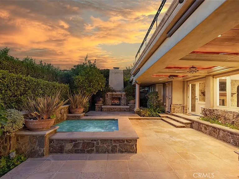 517 Emerald Bay — Photo 24