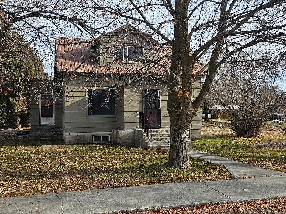 1st image of 284 N Main St