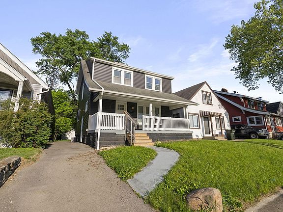 2nd image of 1416 Oakwood Ave