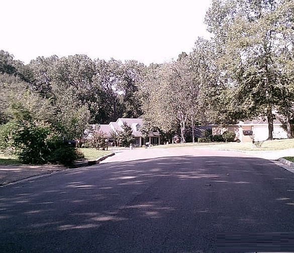 2nd image of 203 Heather Dr