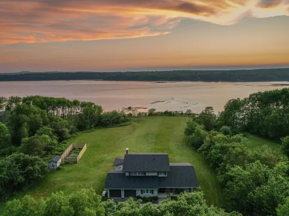 561 Bayside Road, Ellsworth, ME 04605