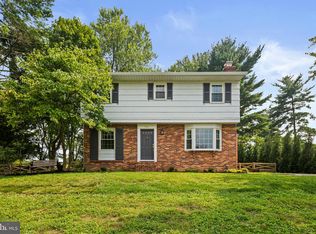 8810 Autumn Hill Ct, Ellicott City, MD 21043