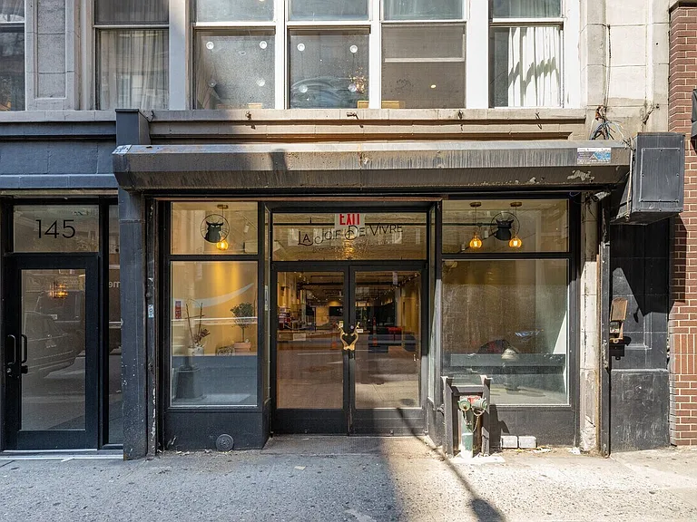145 W 27th St #GROUND — Photo 2