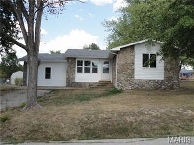 106 Barnett St, Dixon, MO, 65459