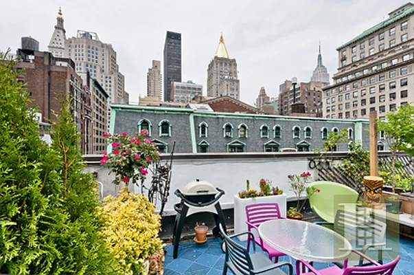 Sold by Halstead Real Estate | media 3