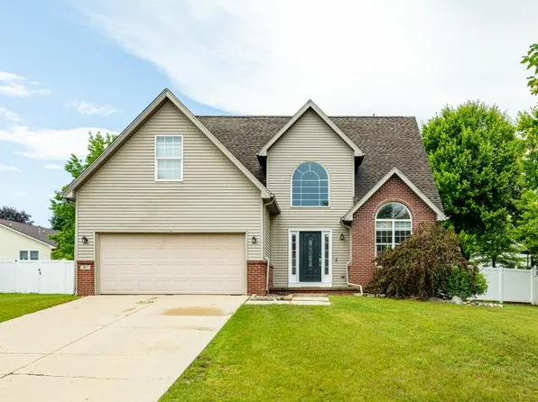 507 Illinois Dr, Tecumseh, MI 49286