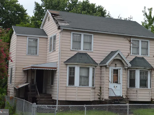 214 Maple Ave, Baltimore, MD 21222