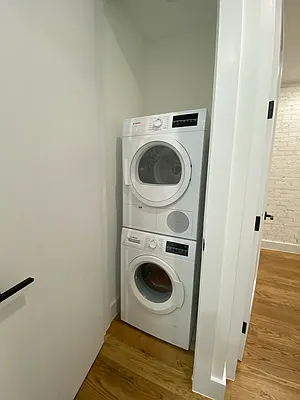 Rented by Suzuki Capital LLC | media 20