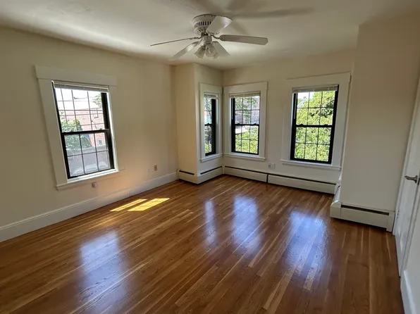 97 Court St Floor 2, Newton, MA 02458