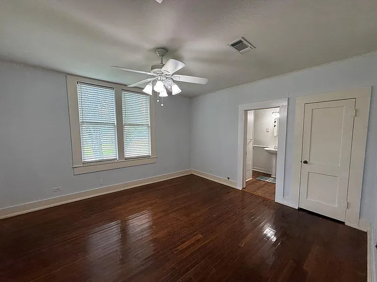 509 N Peachtree St — Photo 23