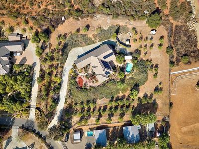 15542 Hawksbury Ln, Valley Center, CA, 92082