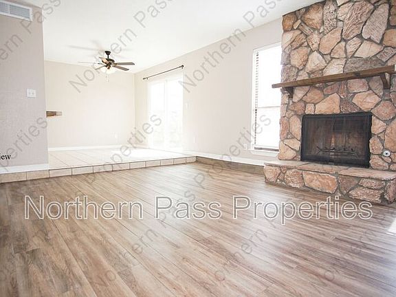 4th image of 1582 Bengal Dr APT C