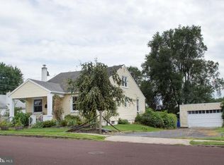 110 W 7th St, Pottstown, PA 19464