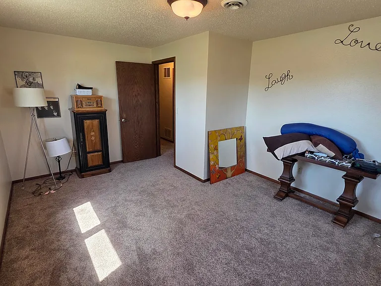 1304 E Ingals Ave — Photo 14
