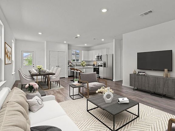 Easy-Flowing Dining Area