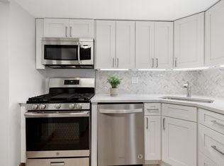 1536 Northgate Sq APT 21B, Reston, VA 20190