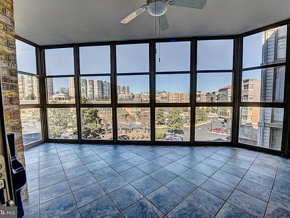 3rd image of 19370 Magnolia Grove Sq Unit 307