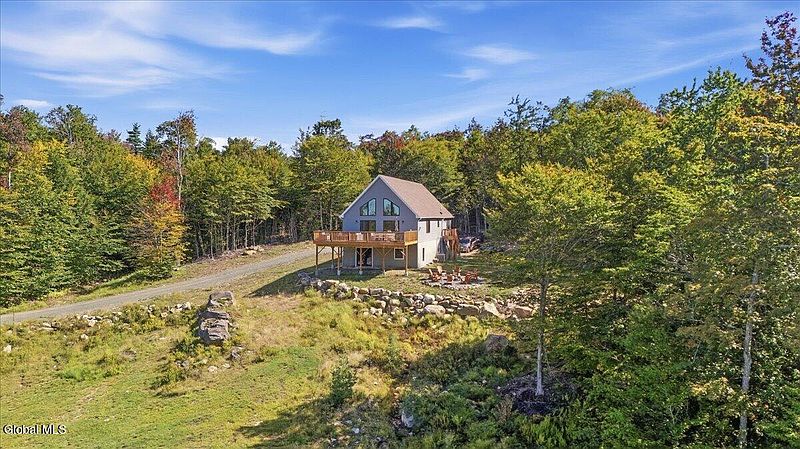 3rd image of 210 Fisher Road