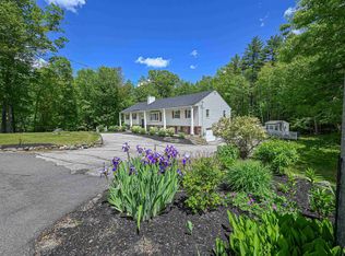 26 Greenmeadow Ln, Bedford, NH 03110