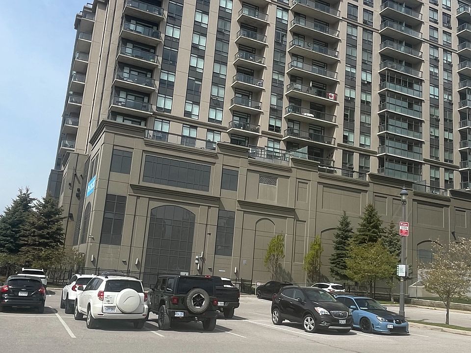 1st image of 15 Maple Ave S #1217