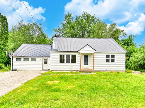 55 Maple Street, Farmingdale, ME 04344