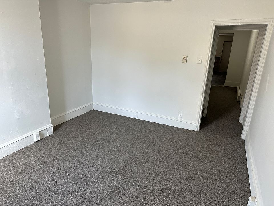 1st image of 1009 Lancaster Ave