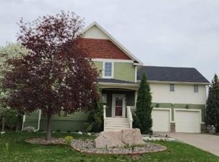 4131 Foxglove Ave N, Brooklyn Park, MN 55443