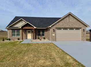 177 Central Park Ave, Berea, KY 40403