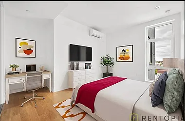 155 Meserole Street, #401B