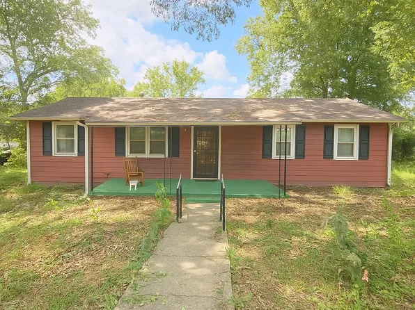 1109 Chisolm Ave, Bridgeport, AL 35740