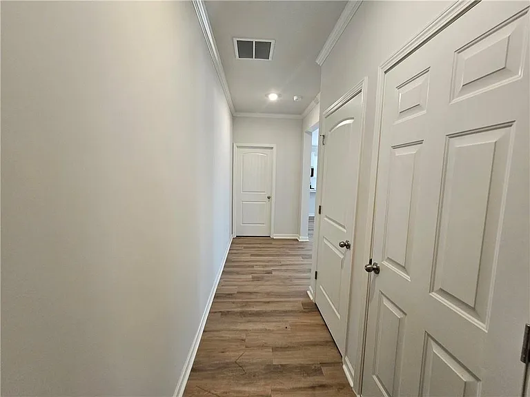 27 Berryville Dr — Photo 4