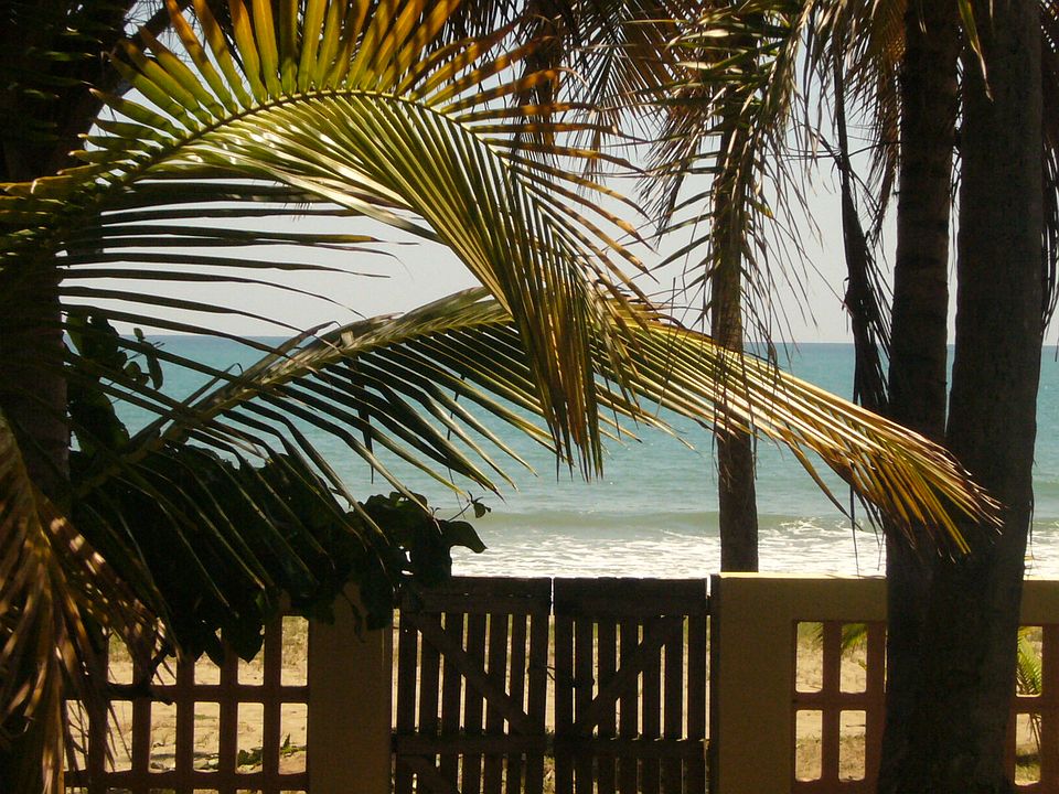 direct access to beach
