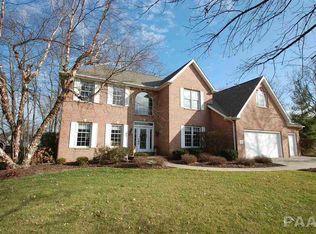 11608 N Brownshire Ln, Dunlap, IL 61525