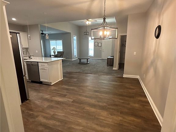 5th image of 502 Berklee Dr