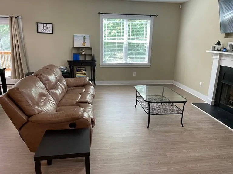 71 Wood Green Dr — Photo 6