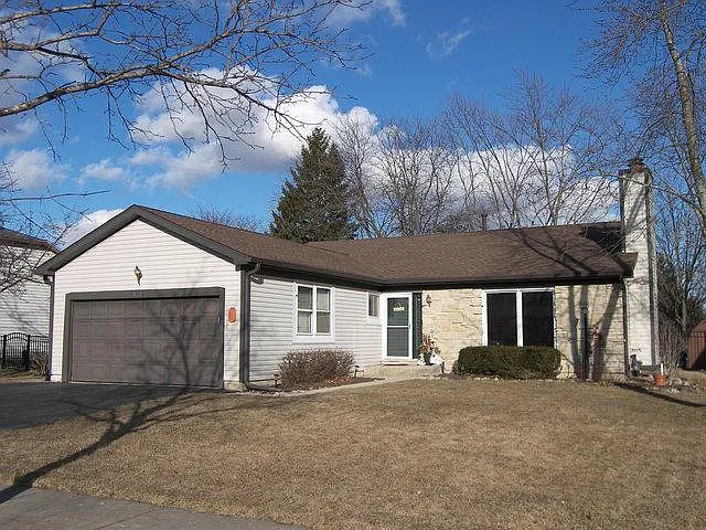 1386 Sandy Pass photo 1