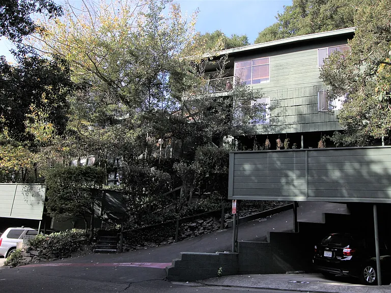 1717 La Loma Ave #3 — Photo 3