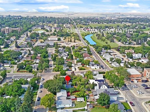 2nd image of 161 5th AVENUE NE