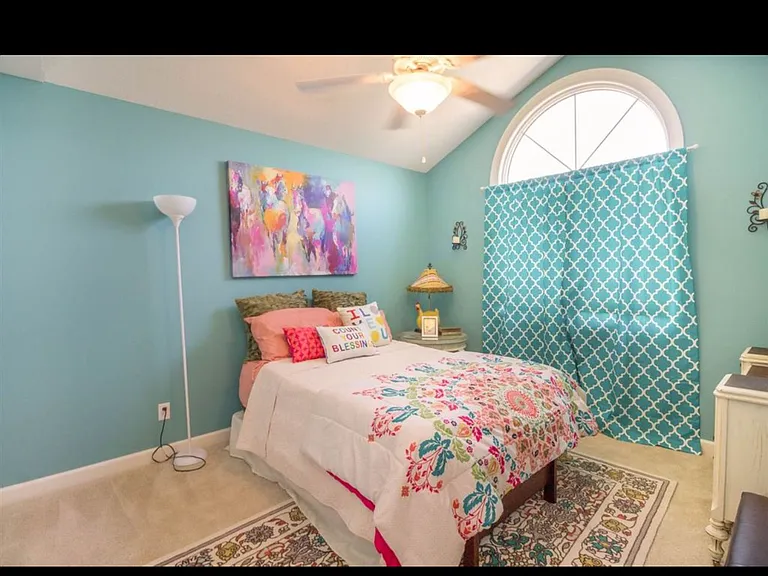 5801 Lorton Ave — Photo 12