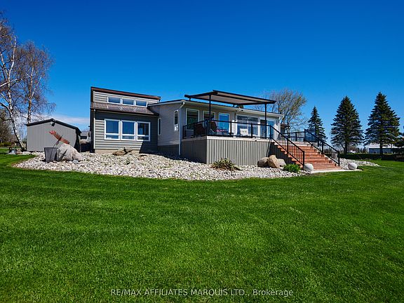 3rd image of 11728 Lakeshore Dr