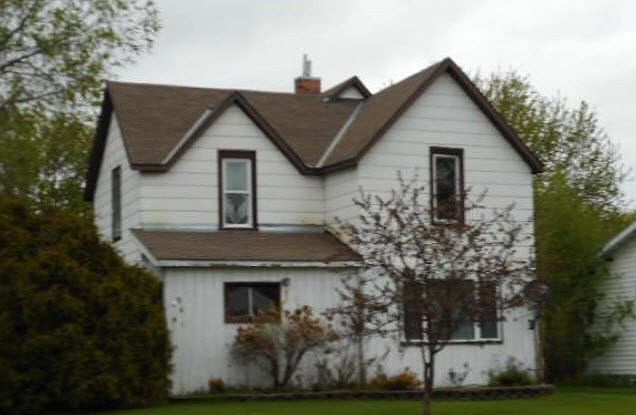1st image of 410 3rd Ave N