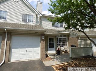 2778 Autumnwood Ln, Minnetonka, MN 55305