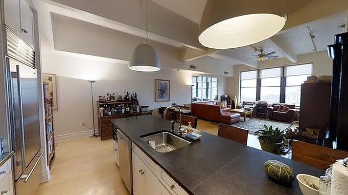 Sold by Luxe Group | media 23