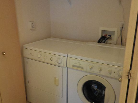 3rd image of 4000 NE 109th St #159