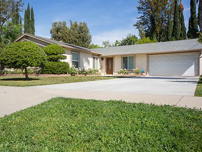 23033 Windom St, West Hills, CA, 91307