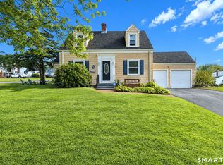 230 Highland Avenue, West Haven, CT 06516