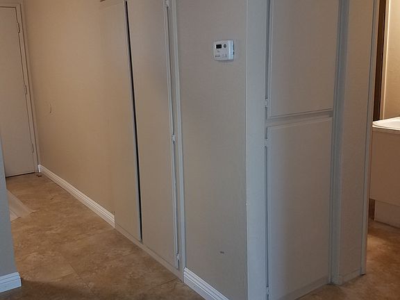 Kitchen/hall view