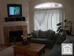 Spacious living room