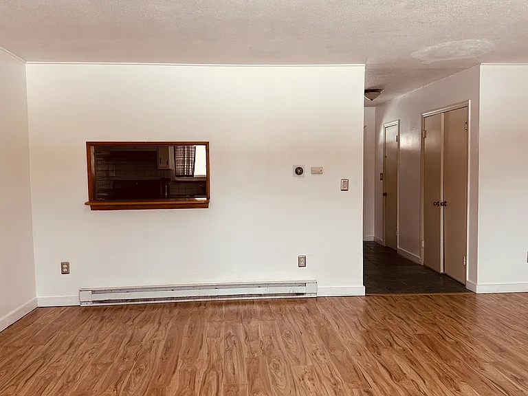 881 Albany Post Rd #17 — Photo 5