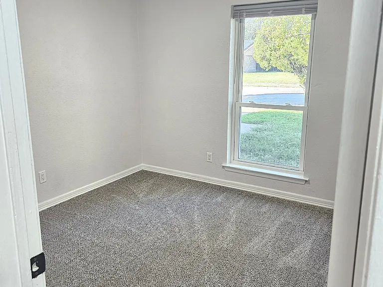 721 Fair Meadows Dr — Photo 13